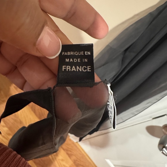 Taka Black Sheer Wrap - Picture 4 of 6